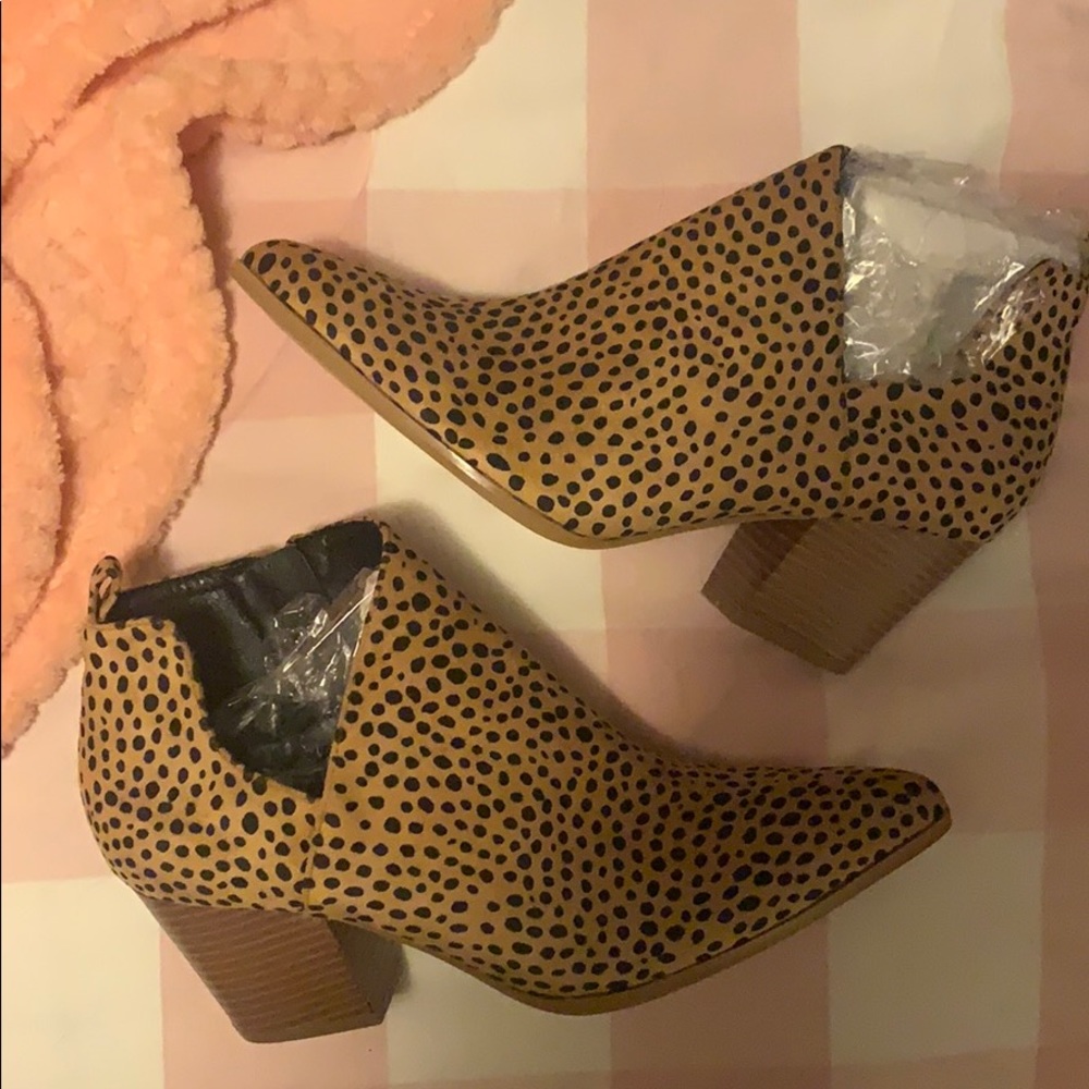 Cheetah booties! Never worn, size 10